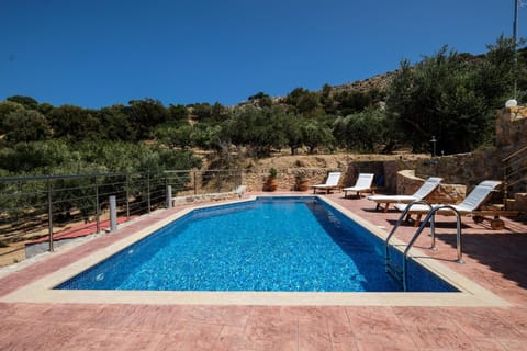 Property building, Patio, Garden, Balcony/Terrace, Swimming pool