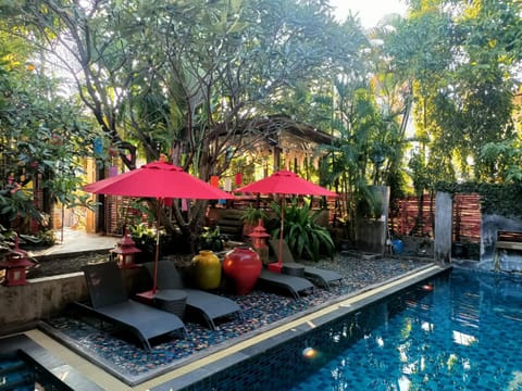 Property building, Swimming pool