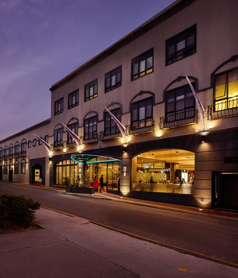 Property building, Facade/entrance