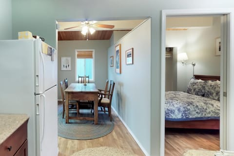 Westport Marina Guest House House in Westport