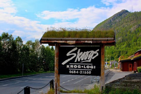 Property logo or sign, Summer