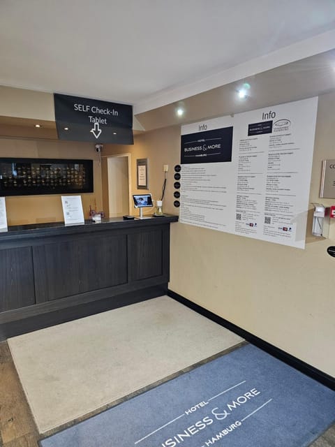 Lobby or reception, City view