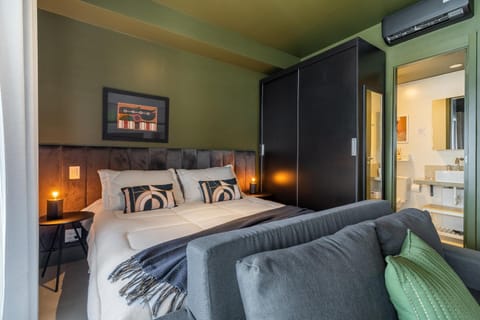 Bed, Bedroom, wardrobe