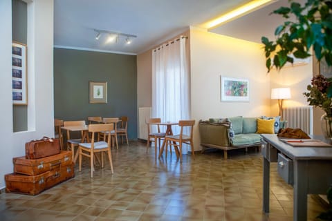 Property building, Lobby or reception, Seating area, locker, air conditioner