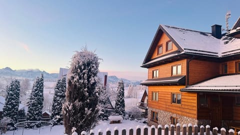 Property building, Winter, Mountain view