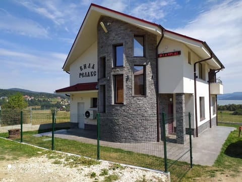 Property building, Day, Natural landscape