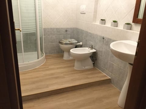 New Alex Home. Al Teatro. Apartment in Livorno