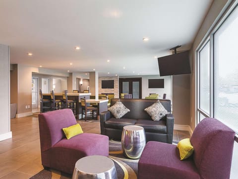 Lobby or reception, On site