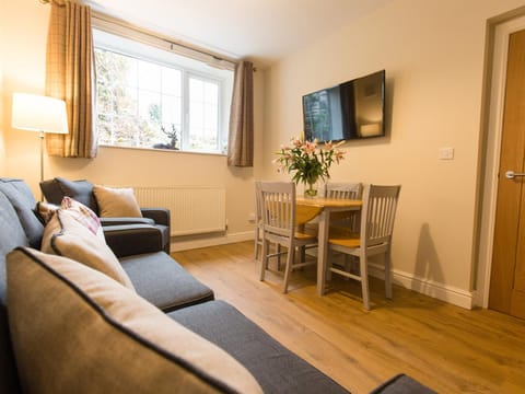 Catref House in Llangollen