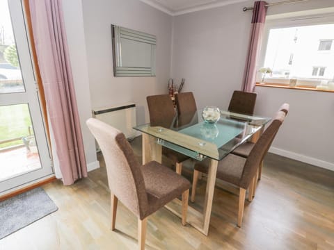 Cumbrae View Apartment in England