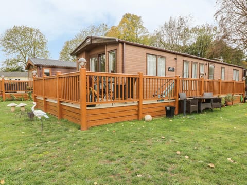 27 Lake View House in Broadland District