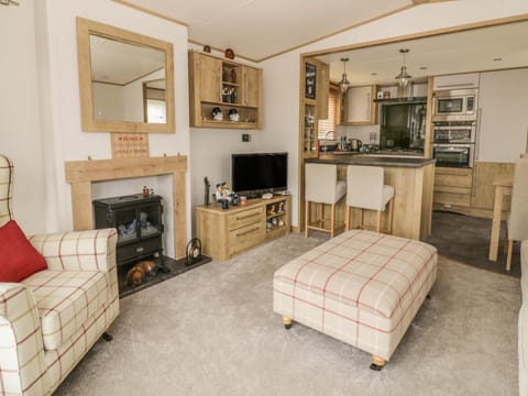 27 Lake View House in Broadland District