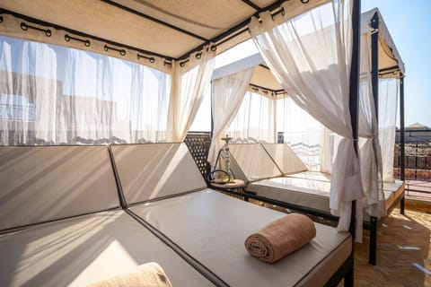 Patio, Day, View (from property/room), Balcony/Terrace, Living room, Seating area