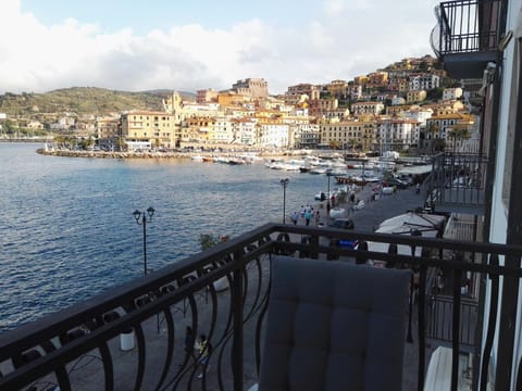 Molo 41 Apartment in Porto Santo Stefano