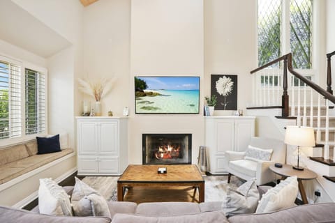 416 Dahlia House in Corona Del Mar