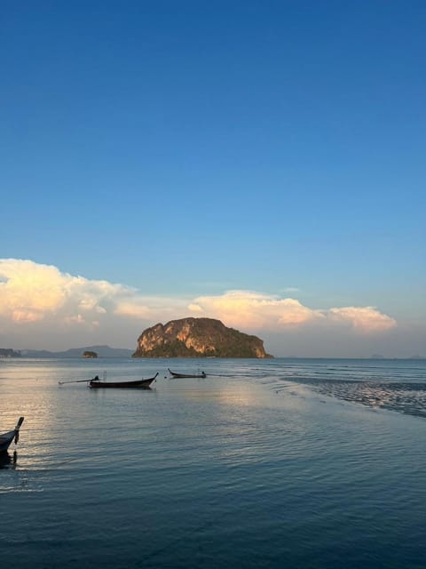 Nearby landmark, Day, Natural landscape, Beach, Sea view