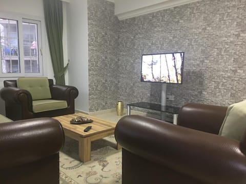 Living room, Photo of the whole room