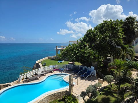 Pool view, Sea view, Swimming pool