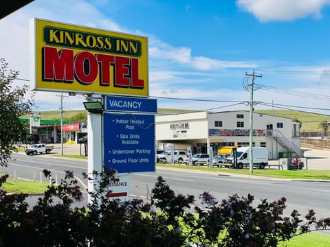 Logo/Certificate/Sign, Street view, Location