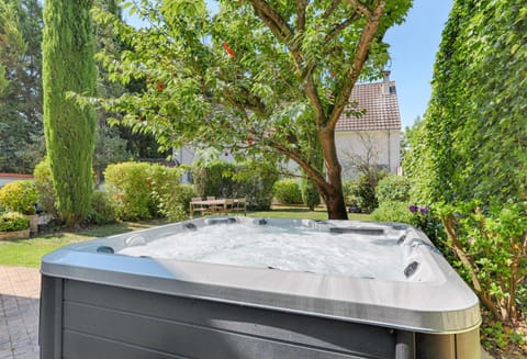 Hot Tub