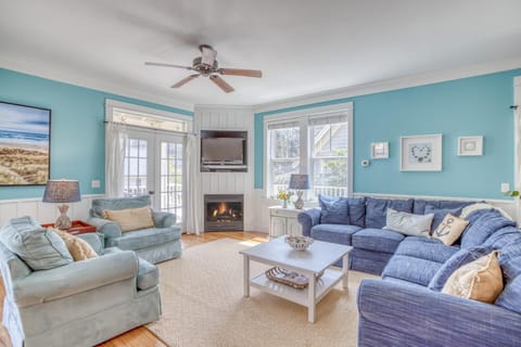 Beach Dreams - Olivia Beach House in Lincoln City