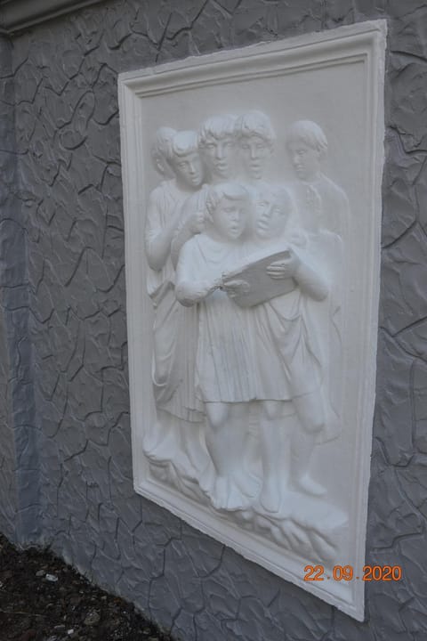 La Chapelle de verre, un lieu unique au monde House in Hauts-de-France