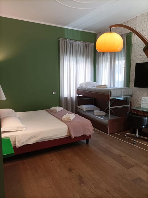 Rooms Via Diaz Bed and Breakfast in Bergamo