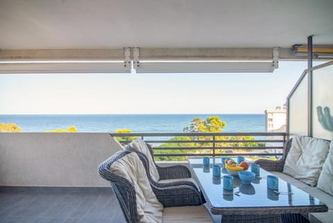 Balcony/Terrace, Seating area, Sea view