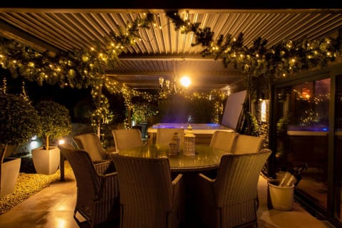 Spa and wellness centre/facilities, Internal: Not applicable to any particular room