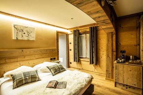 Alpine Rooms Guesthouse Bed and Breakfast in Breuil-Cervinia