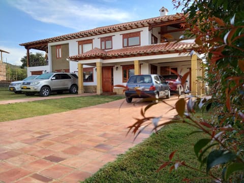 Patio, Facade/entrance, Garden