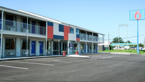 Property building, On site
