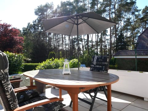 Balcony/Terrace, Dining area, Garden view