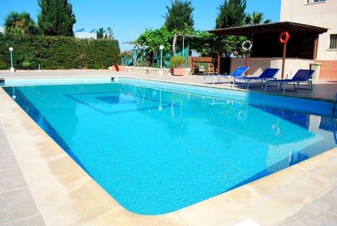 Day, Swimming pool, Swimming pool
