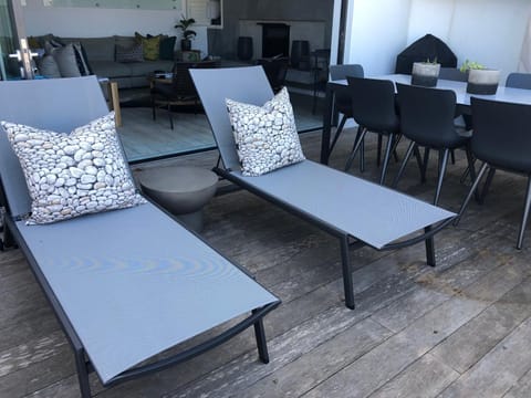 7 The Dunes, Sanctuary Beach Apartment in Plettenberg Bay