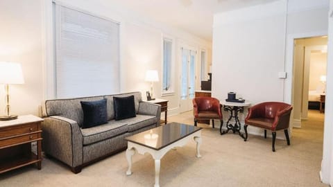 Hotel Colorado Hotel in Glenwood Springs