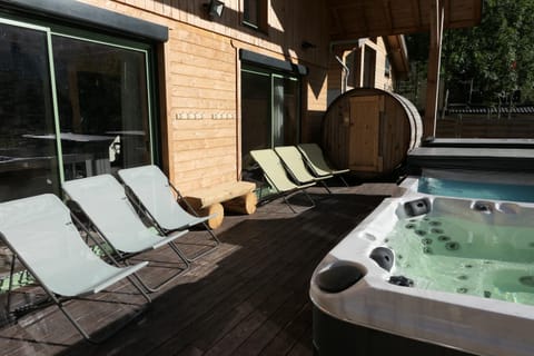 Sauna, Solarium, Spa and wellness centre/facilities