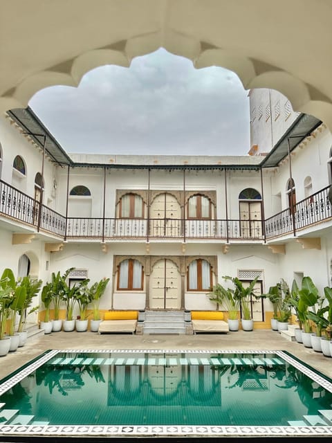 Day, Pool view, Swimming pool, Inner courtyard view