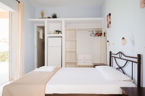 Finikas Apartments Apartment hotel in Plakias