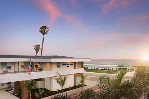 Facade/entrance, Bird's eye view, Beach, Sea view