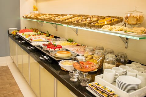 Food, Buffet breakfast