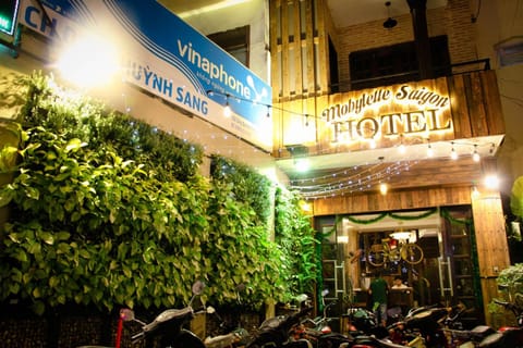 Property building, Facade/entrance