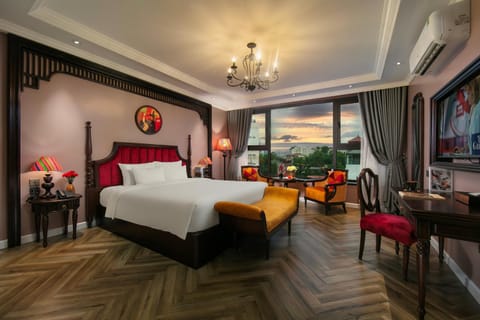 Bed, View (from property/room), Bedroom