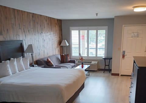 Mission Inn Inn in Santa Cruz