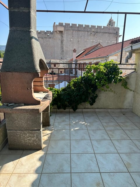 Apartments Renato Apartment in Vrboska