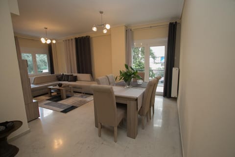 Athenian Riviera Apartment Apartment in Piraeus Regional Unit, Greece