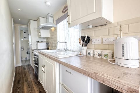 Two Hoots Chalet House in Mundesley