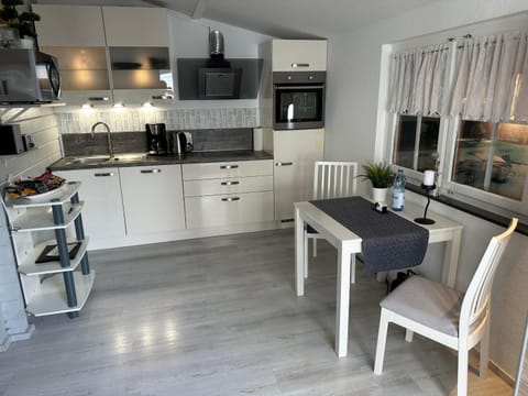 Holzhaus Leverkusen Apartment in Leverkusen