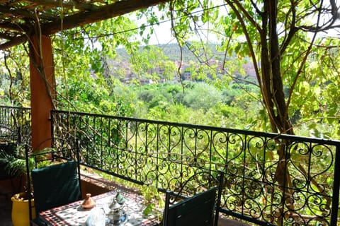 Natural landscape, View (from property/room), Balcony/Terrace, Garden view, Breakfast