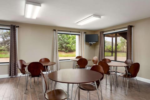 Lobby or reception, On site